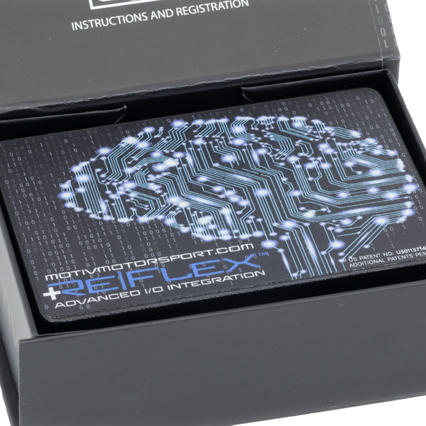 MOTIV ReFlex+ control unit close-up inside packaging